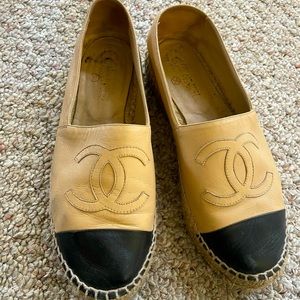 Chanel espadrilles black and beige size 9
